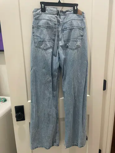 American Eagle Outfitters Ripped Jeans