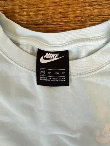 Nike mint  sweatshirt