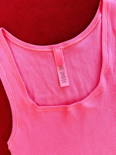 SKIMS  cotton rib tank in sugar pink size M - Image 2