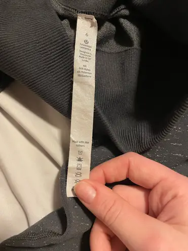 Lululemon  Capri Leggings - Image 4