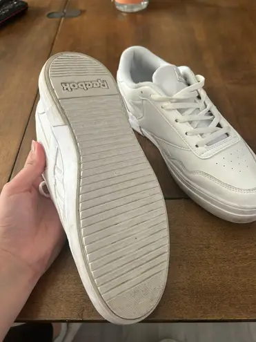 Reebok Sneakers