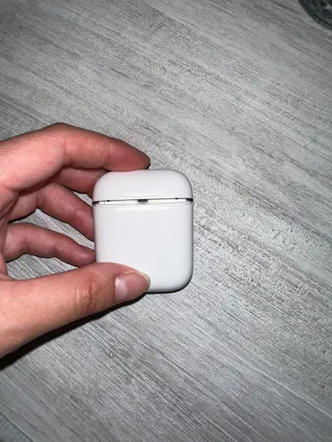 Apple AirPods