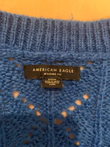 American Eagle Jegging Fit Long Sleeve V Neck Pullover Size Large