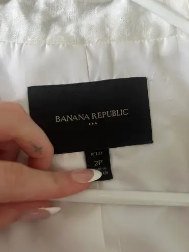 Banana Republic White blazer