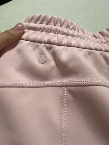 Lululemon  Softstreme Shorts 4" - Image 3
