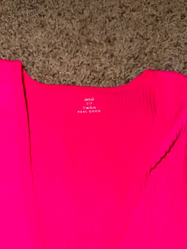 Aerie Neon Crop Top