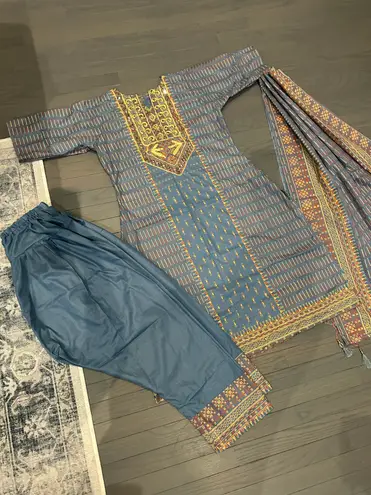 Pakistani/Indian 3pc Blue & Multi Color Embroidery Printed Shalwar Kameez Size M