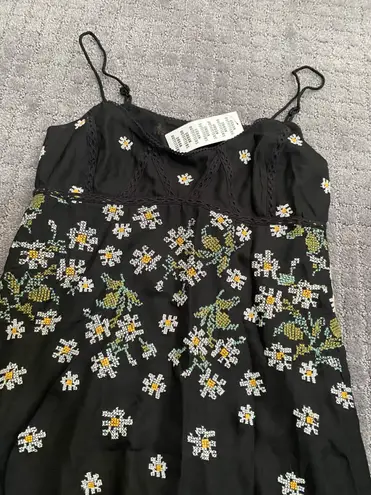 Urban Outfitters Sienna Floral Embroidered Mini Dress NWT Size S