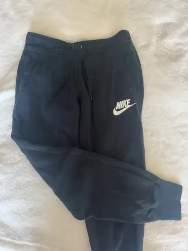 Nike Joggers