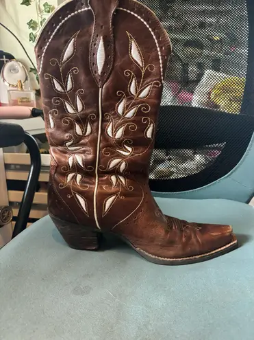 Cowgirl Boots Size 11