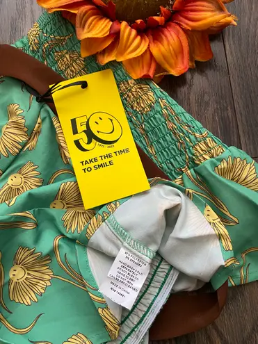 Daisy NWT UNIQUE VINTAGE X Smiley Green Peplum Halter Top LARGE