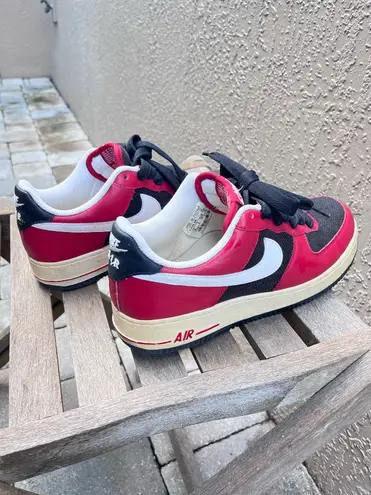 Nike  Air Force 1 Men US 9