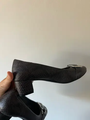 Aerosoles Buckled Snakeskin Pumps / Heels size 8.5