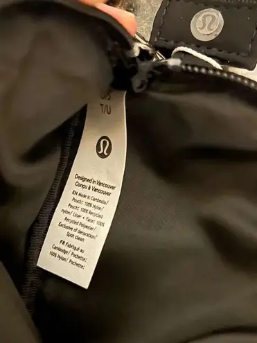 Lululemon Everywhere Belt Bag Black New With Tags 1L