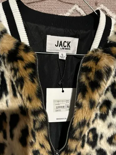 Jack by BB Dakota Size Small NWT  Faux Fur Cheetah Print Zip Moto Jacker Coat