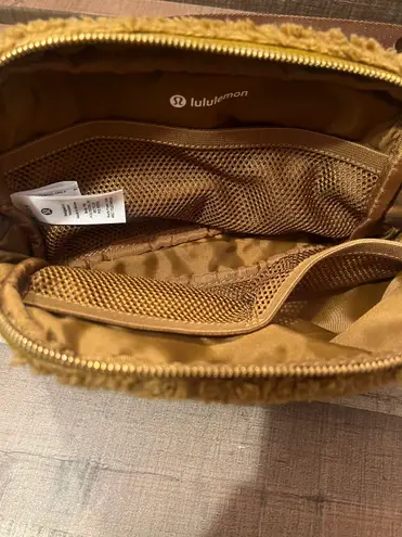 Lululemon Crossbody Bag