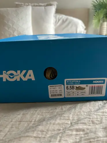 Hoka Clifton 9 s