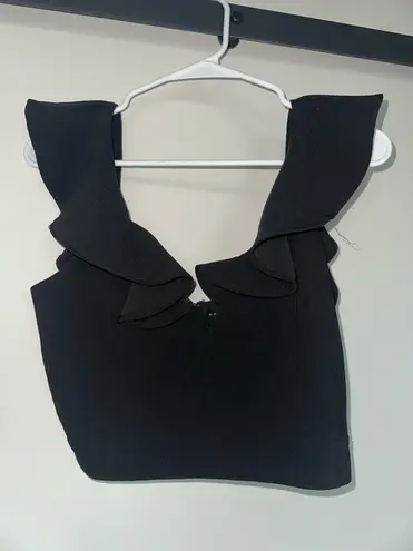 Black ruffle crop top Size M