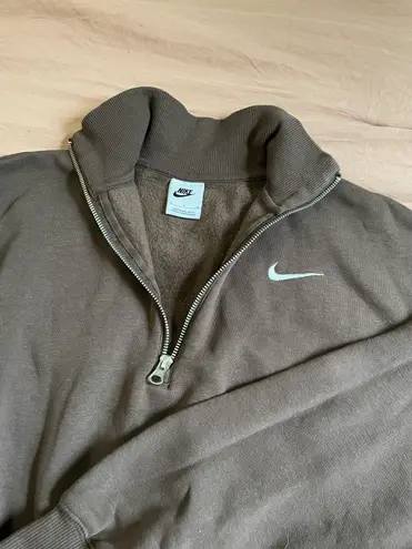 Nike Pullover Quarter-Zip