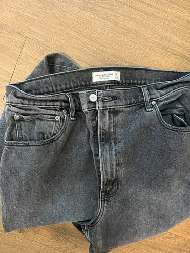 Abercrombie & Fitch Jeans Ultra High Rise 90s Slim Straight Jean