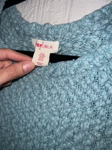 Yes Lola Beautiful Sweater size M🫧