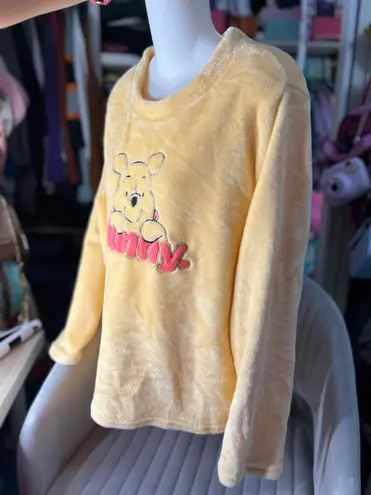 Disney Winnie The Pooh Fuzzy Pajama top 