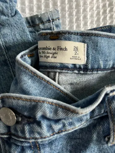 Abercrombie & Fitch Abercrombie The 90s Straight Jean High Rise Cross Over Waist  - Image 5