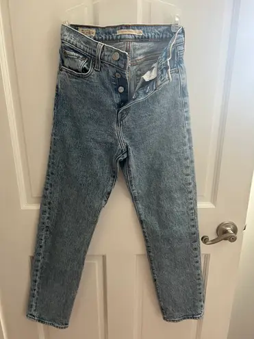 Levi's Wedgie Straight Jeans