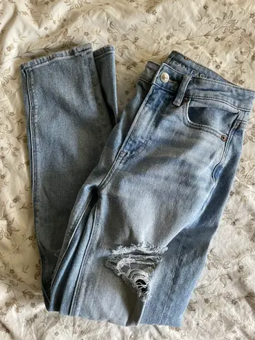 American Eagle Ripped Light Wash Mom Jeans