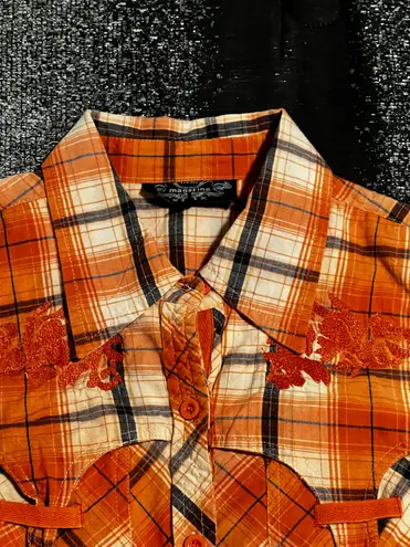 Fashion Magazine Womens medium Magazine button up shirt