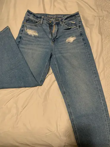 American Eagle Outfitters Mom Jeans