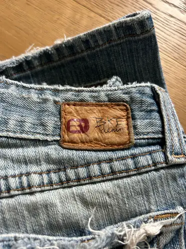 BKE Size 27 Vintage flare jeans