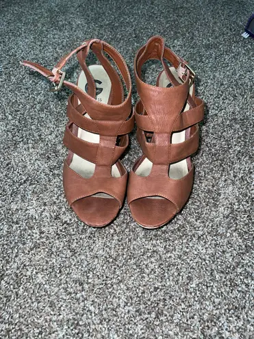 Guess Wedge Heels