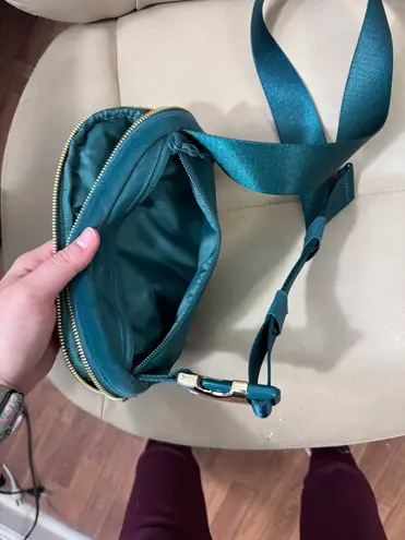 Lululemon Everywhere Belt Bag Velour