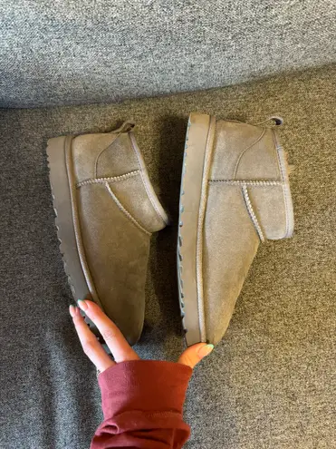 UGG Ultra Mini