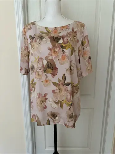 Brooks Brothers New Woman’s Silk Short Sleeve Floral Top Pink, Sz 14