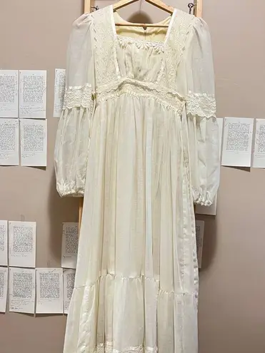 Gunne Sax Ivory Vintage Cottagecore Regal Princess Prairie Long Sleeve Dress