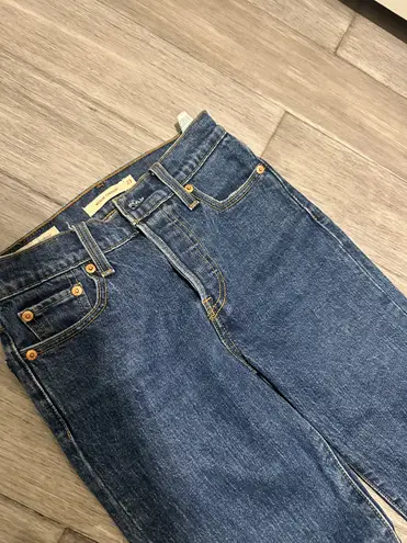 Levi's Wedgie Straight Jeans