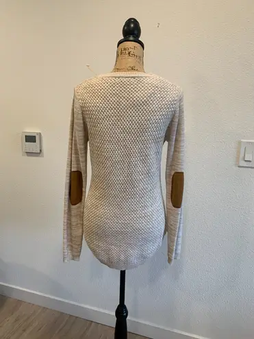 (F-189)Lety & Me Cream Sweater with Brown elbow patches, stitch fix, Size S