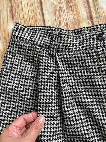 Sag Harbor Women Vintage Checkered Shorts Waist 29”