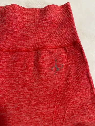 Amazing Sports Women's Ombre Workout Capri Legging Size Small/Meduim Activewear