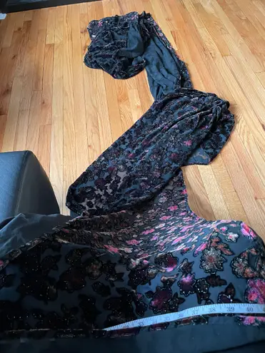 Newport News Easy Style Velvet Fabric Yard Lace Floral print sheer Embroidered shiny Sewing Supplies Shawl Shrug