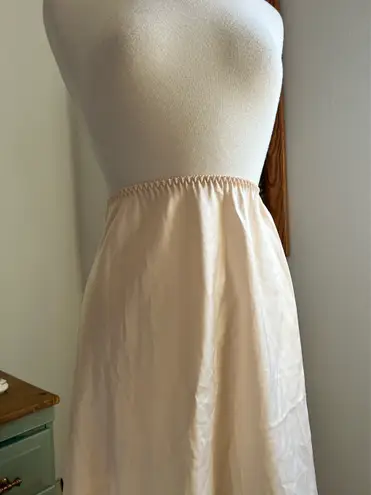 Vintage peach slip skirt Pink Size M