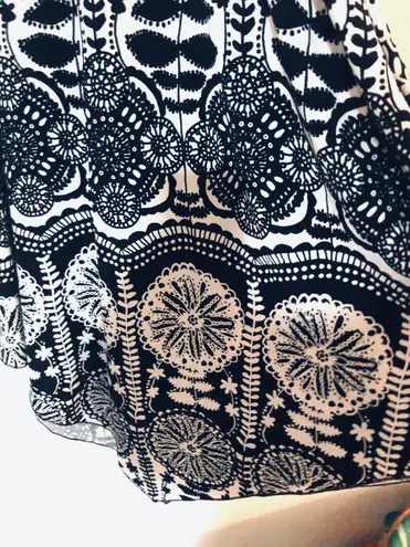 Alien Pagie Black And White Maxi Summer Dress