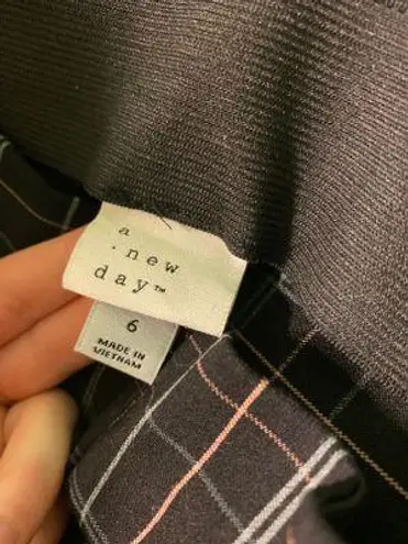 Black Pin Stripe Skinny Ankle Pants Multiple Size 6