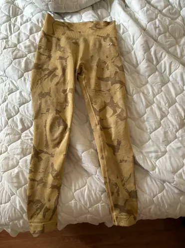 Gymshark Yellow Gym Shark Leggings 