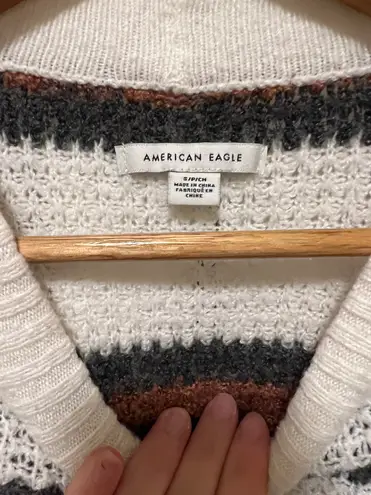 American Eagle Outfitters Sweater