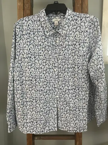 L.L.Bean  size XL blue and white floral button down shirt 