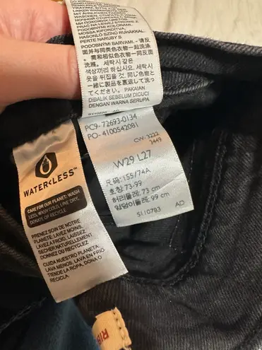 Levi's Ribcage Straight Ankle Jeans