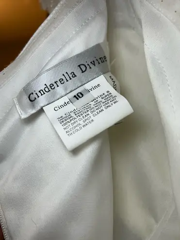 Cinderella Divine wedding dress size 10 new with tags